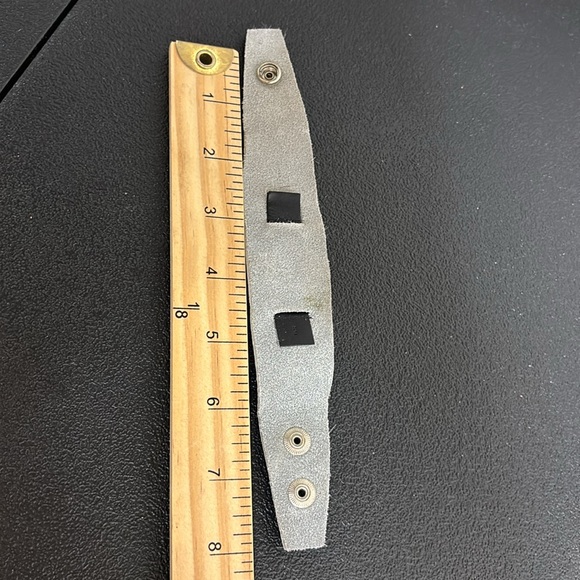 Cowhide Leather Band Western Boho Watch WORKING! - Picture 6 of 6